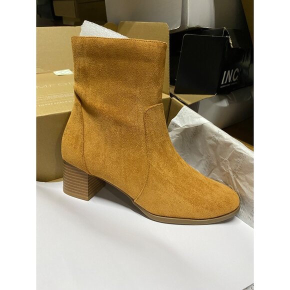 Journee Collection Womens Airly Ankle Block Heels Boots Cognac Size 6M NIB - Picture 10 of 10